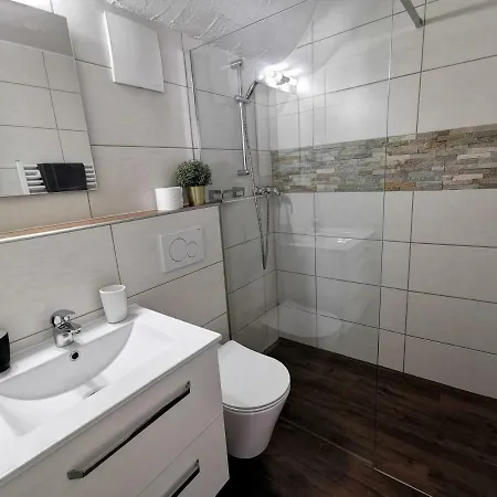 Steinbock Apartman *