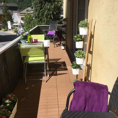 Steinbock - Mountain Views & Location